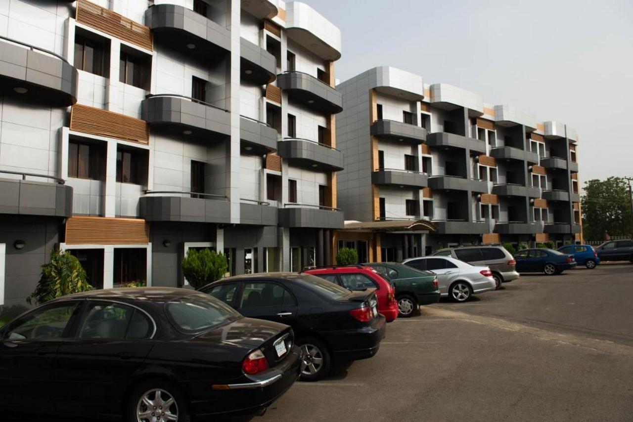 Room In Lodge - Grand Ibro Hotel Abuja Jabi Exterior photo